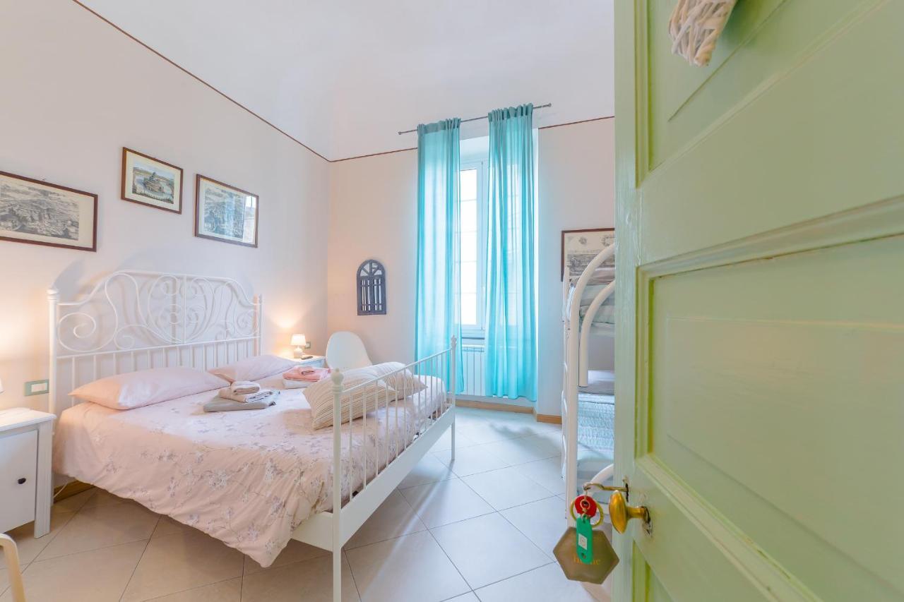 B&B Bernini Finale Ligure Buitenkant foto